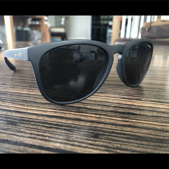 Arnette Sunglasses (Black) - Picture 2 of 2